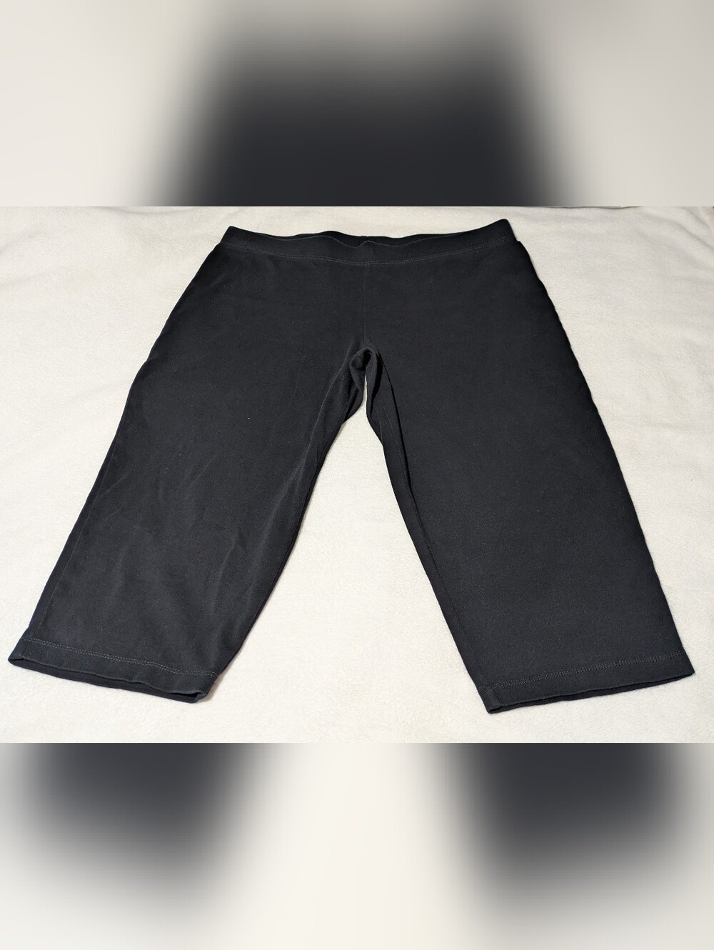 Chaps Women's Black Pull-On Capri Pants - Size XL